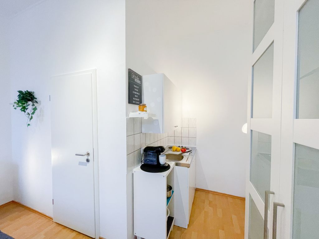 Rent 1 room apartment Aachen | Entire place | Aachen | Studio direkt am Hauptbahnhof Aachen | Hominext