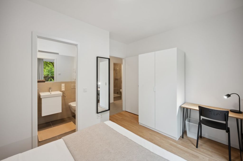 Rent 4 rooms apartment Berlin | Studio | Berlin | Privatzimmer in Mitte, Berlin | Hominext