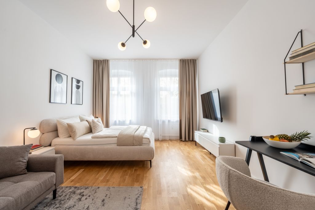 Rent 2 rooms apartment Berlin | Entire place | Berlin | Modern möblierte 2-Zimmer-Wohnung mit Arbeitsraum im Stadtteil Wedding | Hominext