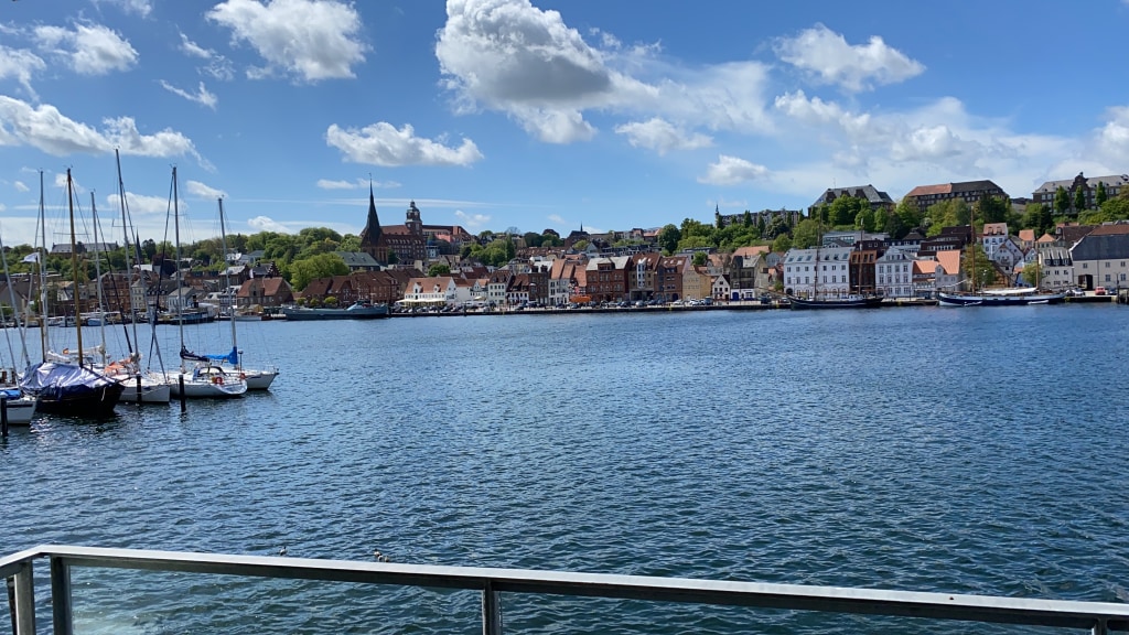 Miete 1 Zimmer Wohnung Flensburg | Ganze Wohnung | Flensburg | Traumhaftes Apartment mit Blick auf die Förde | Hominext