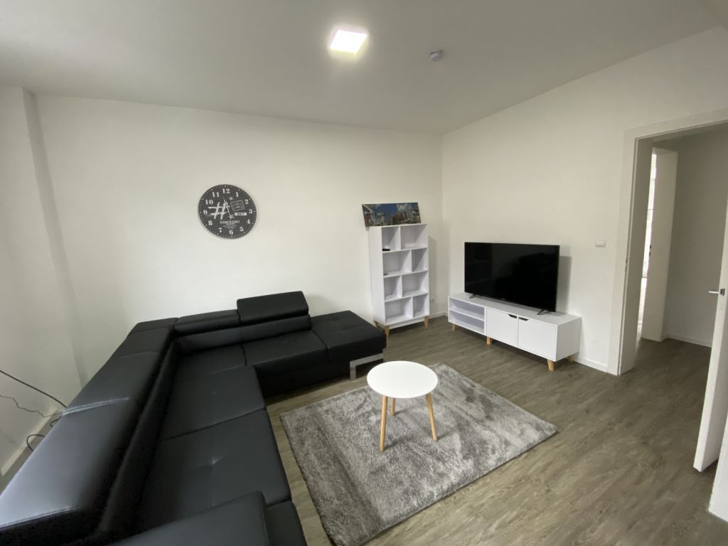 Miete 2 Zimmer Wohnung Oberhausen | Ganze Wohnung | Oberhausen | topsanierte Wohnung - kompl. Etage - im Zentrum | Hominext