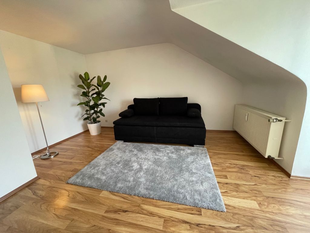 Rent 1 room apartment Köln | Entire place | Köln | Zwischen Großstadt und Natur | Hominext