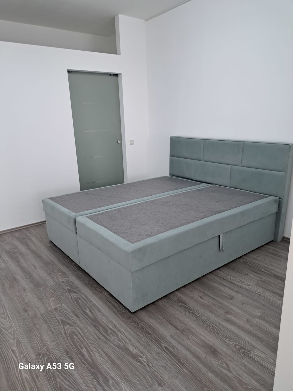 Rent 1 room apartment Leverkusen | Entire place | Leverkusen | Ideal für Singles/ Paare -Einbauküche voll möbliert... Wohn-, Schlafzi EG, ca. 20 m² Terrasse | Hominext