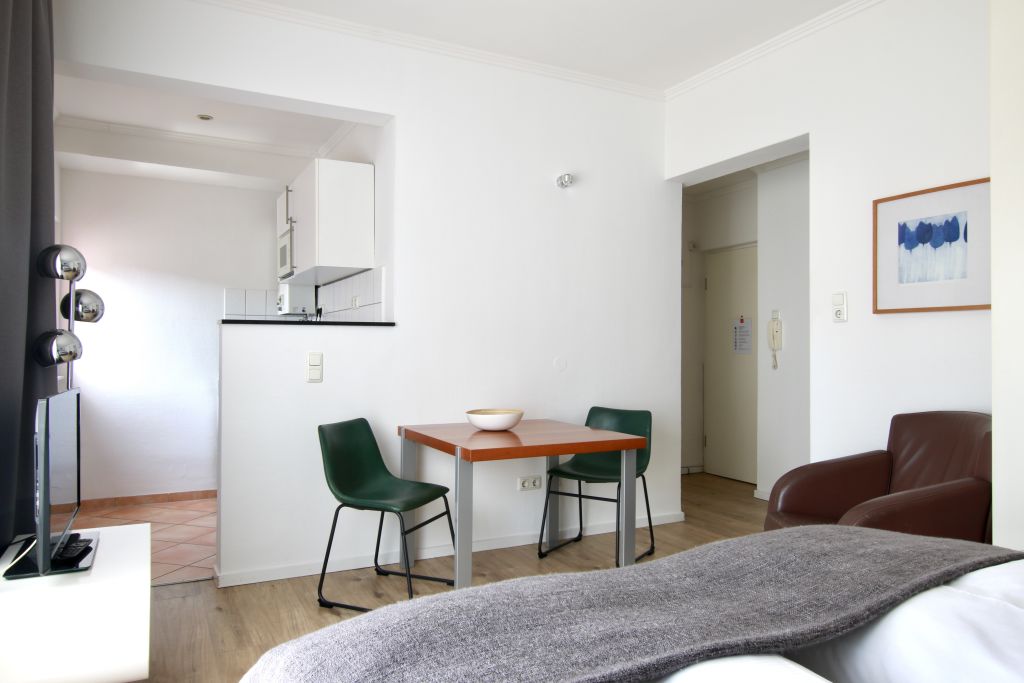 Miete 1 Zimmer Wohnung Köln | Ganze Wohnung | Köln | Stylisches Apartment mit Balkon in top Lage | Hominext