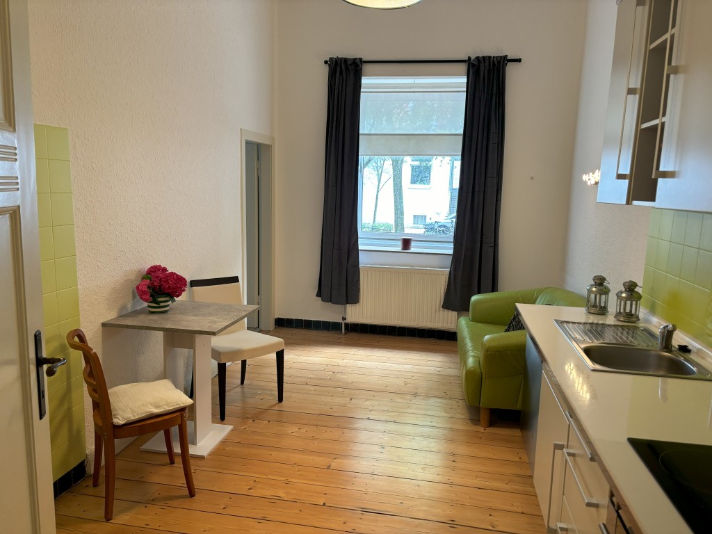 Miete 1 Zimmer Wohnung Düsseldorf | Ganze Wohnung | Düsseldorf | ****Schöne Altbauwohnung nähe Volksgarten***** | Hominext