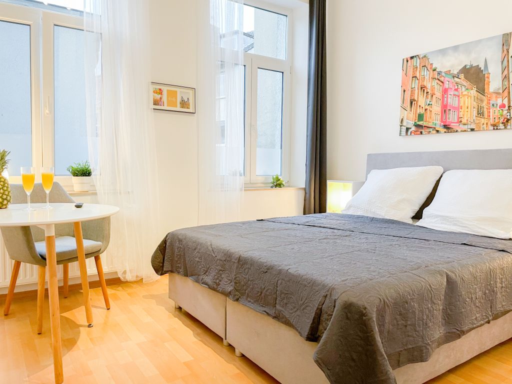 Rent 1 room apartment Aachen | Entire place | Aachen | Studio direkt am Hauptbahnhof Aachen | Hominext