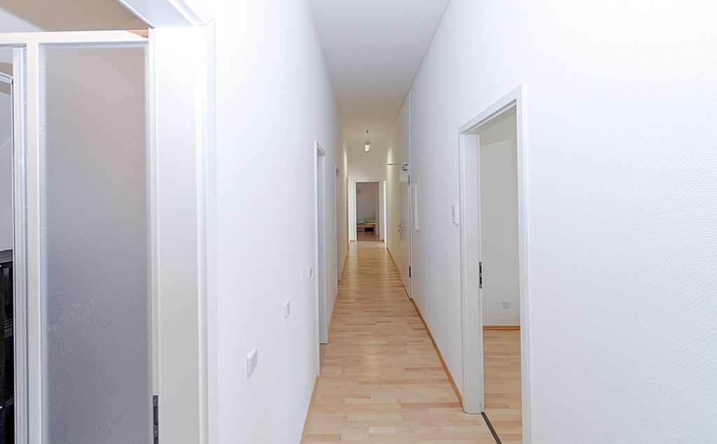 Rent 6 rooms apartment Berlin | Studio | Berlin | Privatzimmer in Tempelhof, Berlin | Hominext