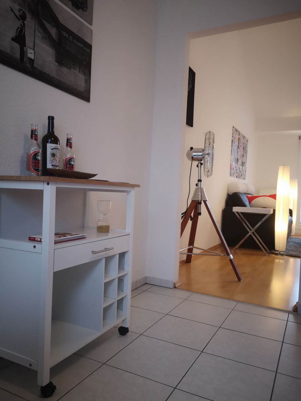 Rent 1 room apartment Berlin | Entire place | Berlin | Schön, ruhig, sonnig: Dachgeschoss mit Terrasse in Mitte am Arkonaplatz | Hominext