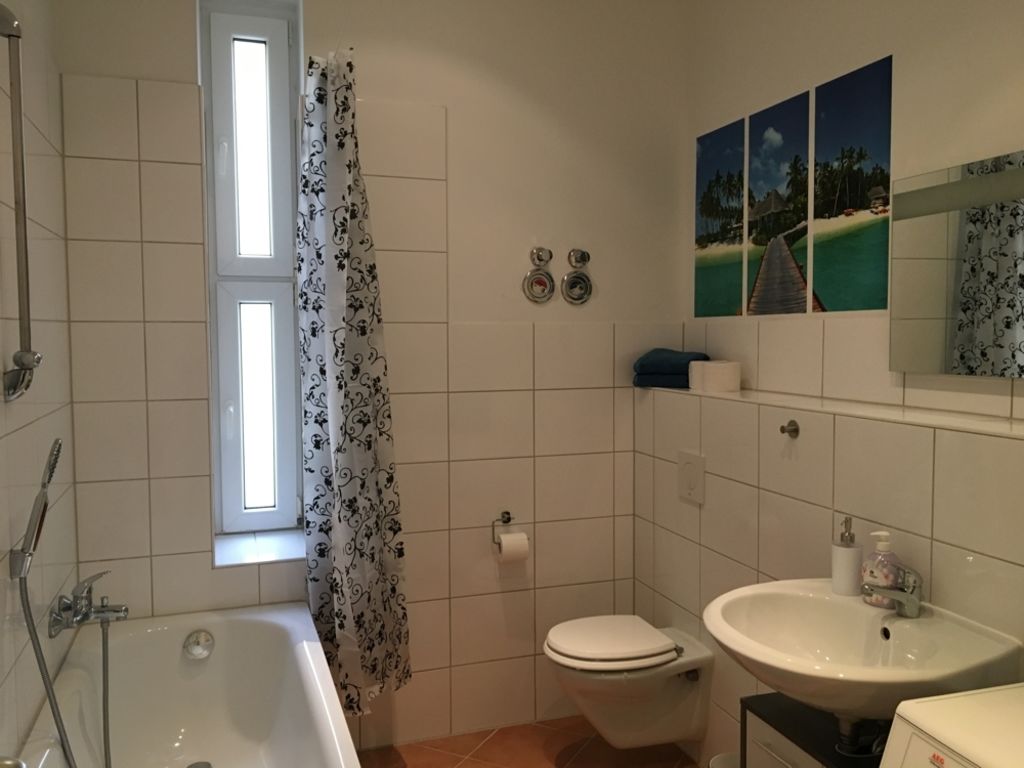 Rent 2 rooms apartment Berlin | Entire place | Berlin | Ruhiges und charmantes 2-Zimmer-Apartment in zentraler Lage | Hominext