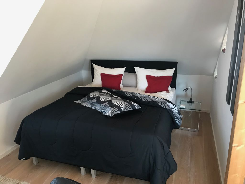 Miete 1 Zimmer Wohnung Sindelfingen | Ganze Wohnung | Sindelfingen | Modernes und top ausgestattetes Apartment mit Luxusbad | Hominext