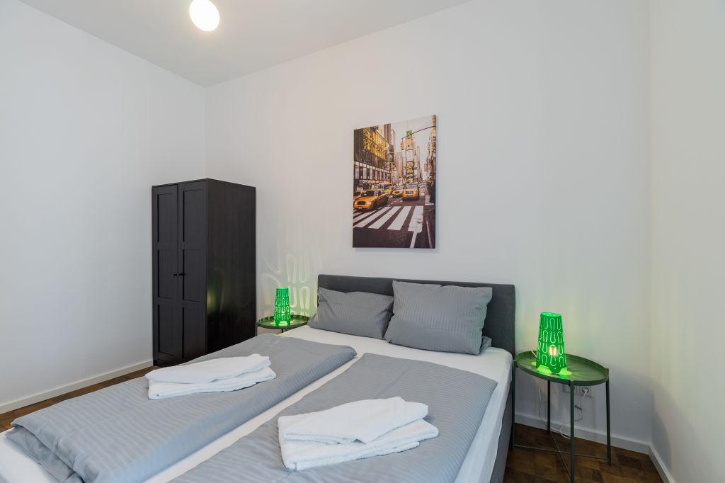 Miete 2 Zimmer Wohnung Berlin | Ganze Wohnung | Berlin | Schöne helle 3-Zimmer Wohnung mit Balkon am Hermannplatz | Hominext