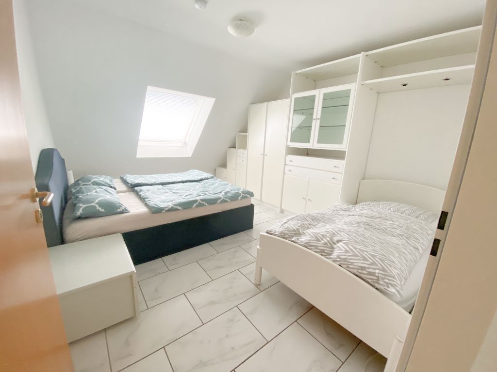 Rent 2 rooms apartment Wuppertal | Entire place | Wuppertal | Beeindruckende Aussicht(!), moderne und zentral gelegene Wohnung in Wuppertal | Hominext