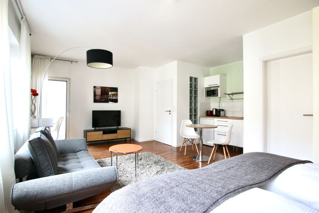 Miete 1 Zimmer Wohnung Köln | Ganze Wohnung | Köln | Gemütliches und zentrales 1-Zimmer Apartment mit Balkon | Hominext