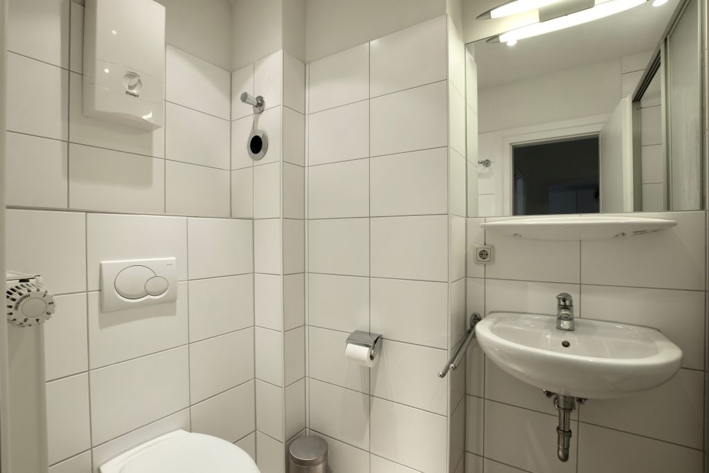 Miete 1 Zimmer Wohnung Köln | Ganze Wohnung | Köln | Innenstadt Studio-Apartment mit Balkon | Hominext