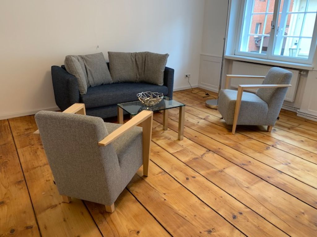 Rent 1 room apartment Lüneburg | Entire place | Lüneburg | Schöne sanierte Wohnung in einem denkmalgeschützten Gebäude aus 1389  in der Altstadt | Hominext