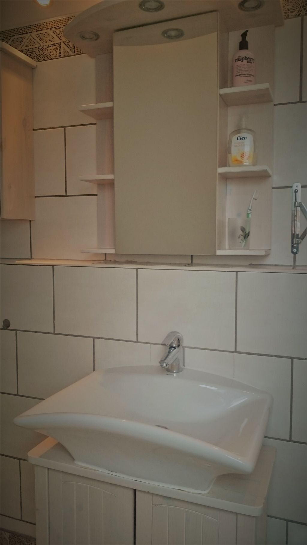 Rent 1 room apartment Pulheim | Entire place | Pulheim | Safari Loft im Herzen Pulheims / nahe Köln | Hominext