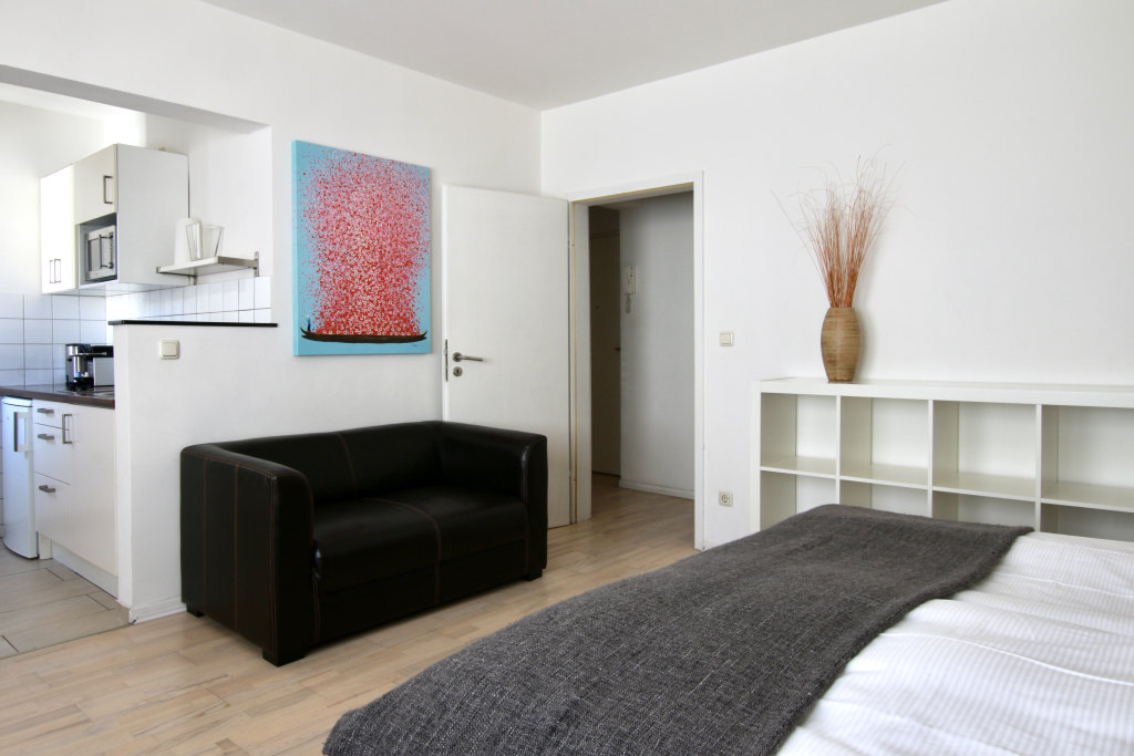 Rent 1 room apartment Köln | Entire place | Köln | Schöne Wohnung im Zentrum | Hominext