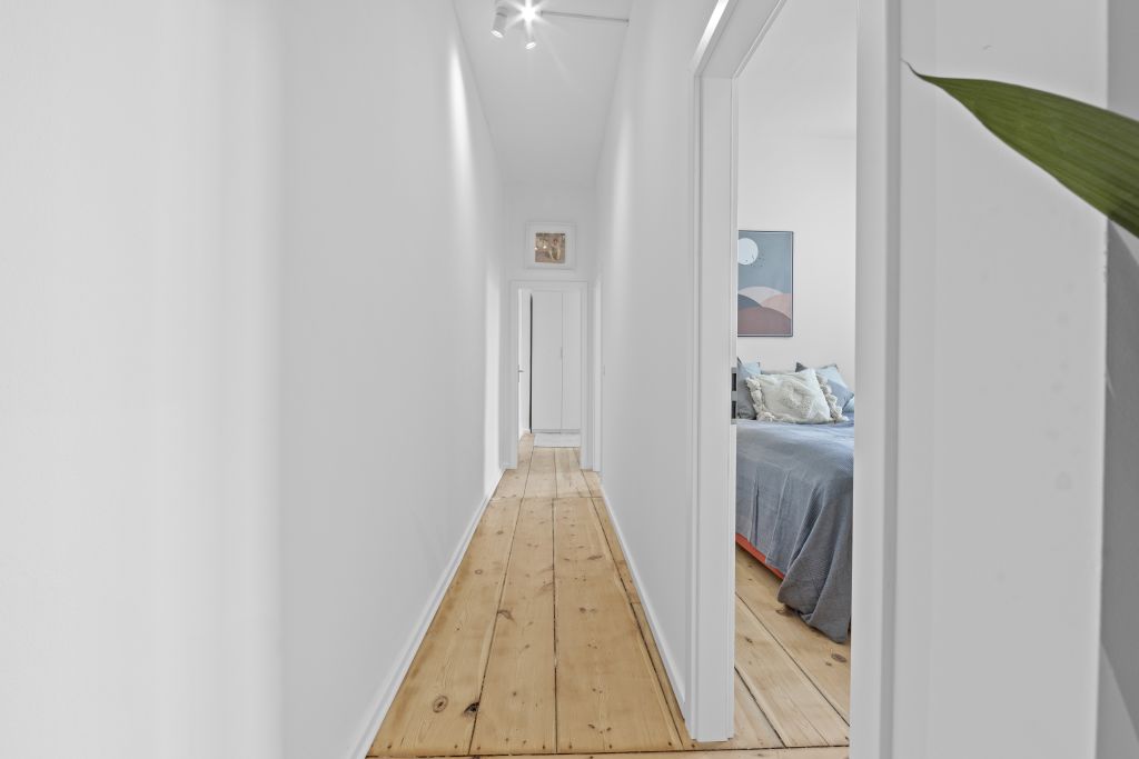 Rent 4 rooms apartment Berlin | Entire place | Berlin | gemütliche 5-Zimmer-Wohnung im Herzen von Berlin mit guter Verkehrsanbindung | Hominext