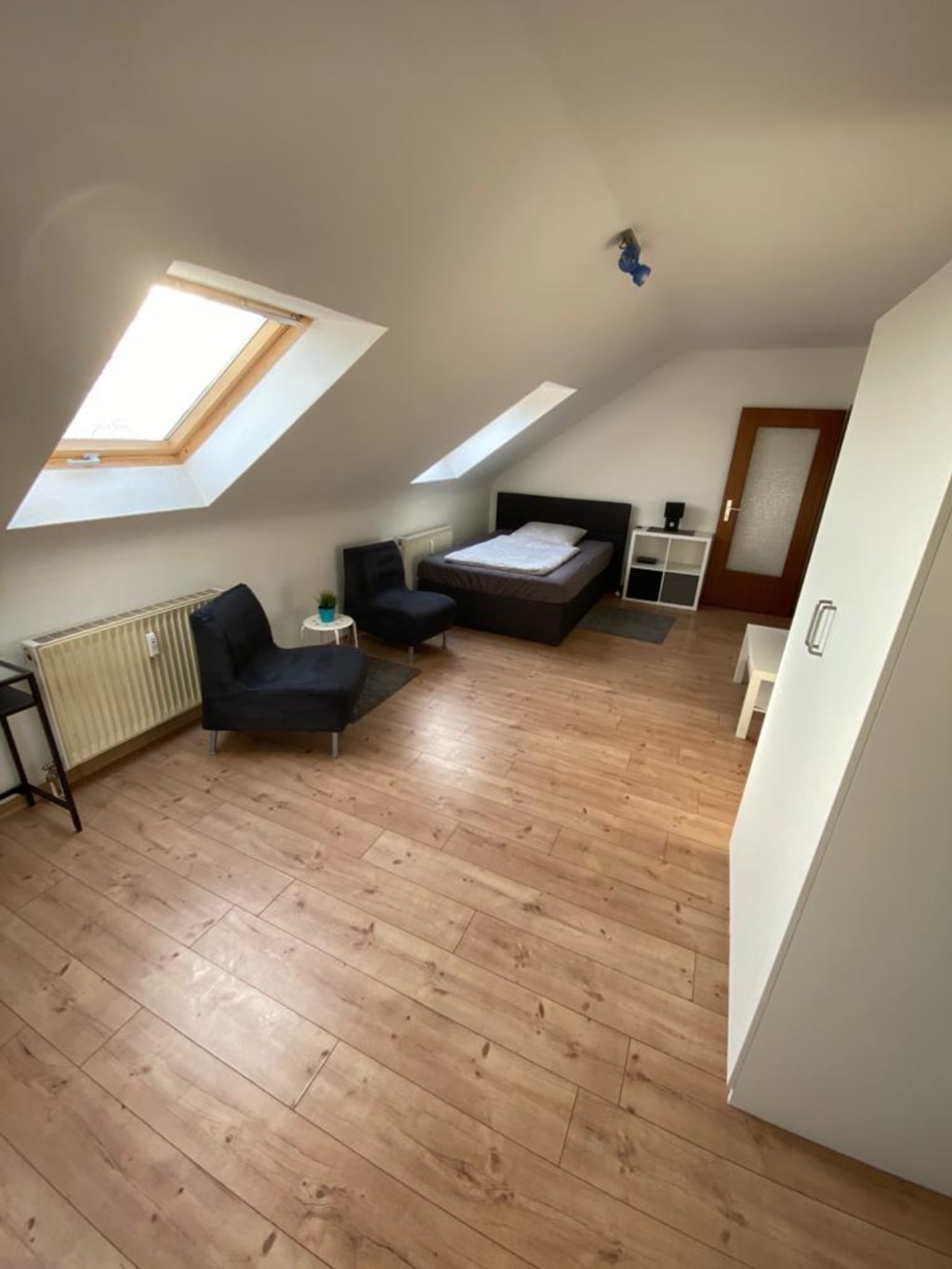 Miete 1 Zimmer Wohnung Mannheim | Ganze Wohnung | Mannheim | Großzügiges 1-Zimmer-Apt mit Balkon in ruhiger Lage | Hominext