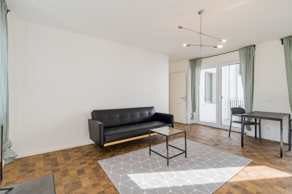 Miete 2 Zimmer Wohnung Berlin | Ganze Wohnung | Berlin | Schöne helle 3-Zimmer Wohnung mit Balkon am Hermannplatz | Hominext