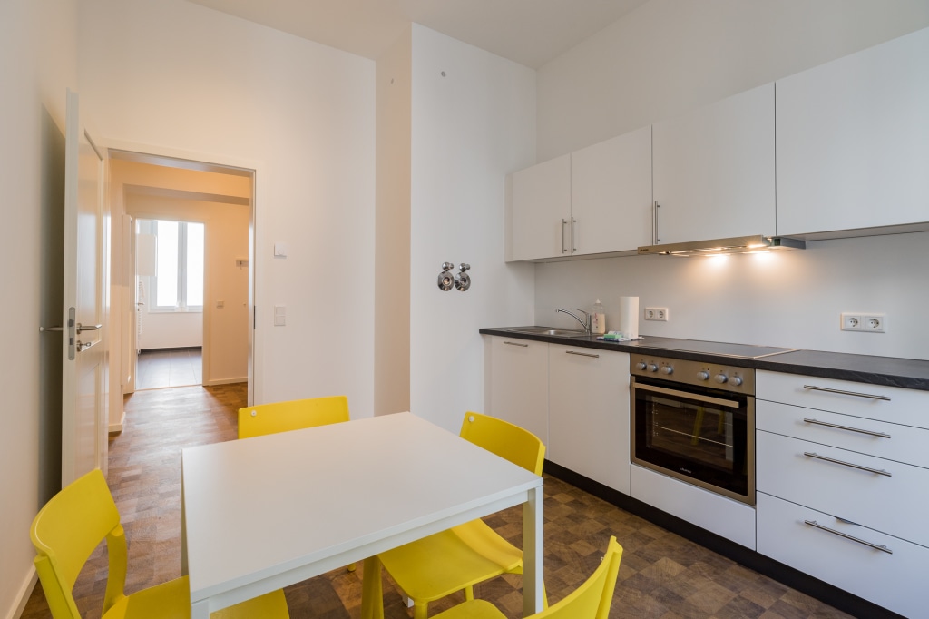 Miete 1 Zimmer Wohnung Berlin | Ganze Wohnung | Berlin | Große 2 Zimmer Wohnung mit Balkon direkt am Hermannplatz | Hominext