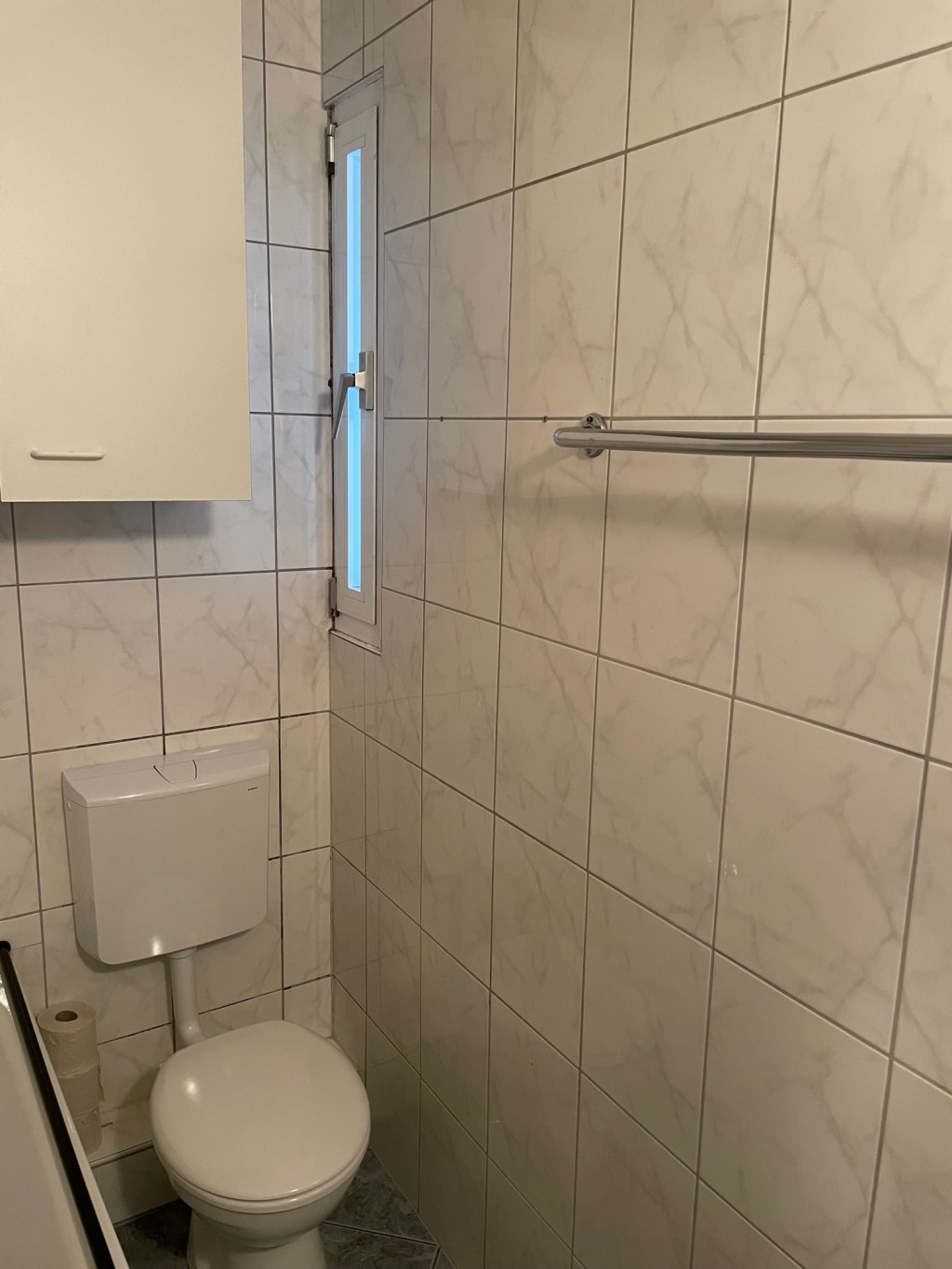 Miete 1 Zimmer Wohnung Köln | Ganze Wohnung | Köln | Schöne, helle Wohnung in der Südstadt mit Balkon (Garage im Haus separat anmietbar) | Hominext