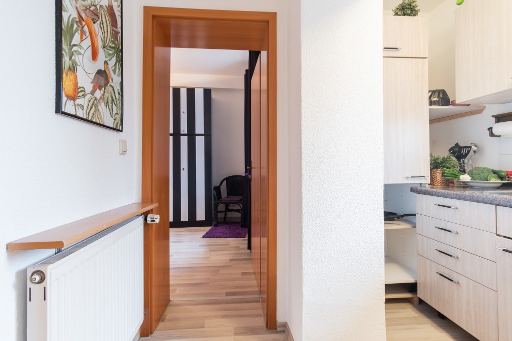 Miete 1 Zimmer Wohnung Wuppertal | Ganze Wohnung | Wuppertal | Geräumiges Apartement mit Garten und Stellplatz | Hominext