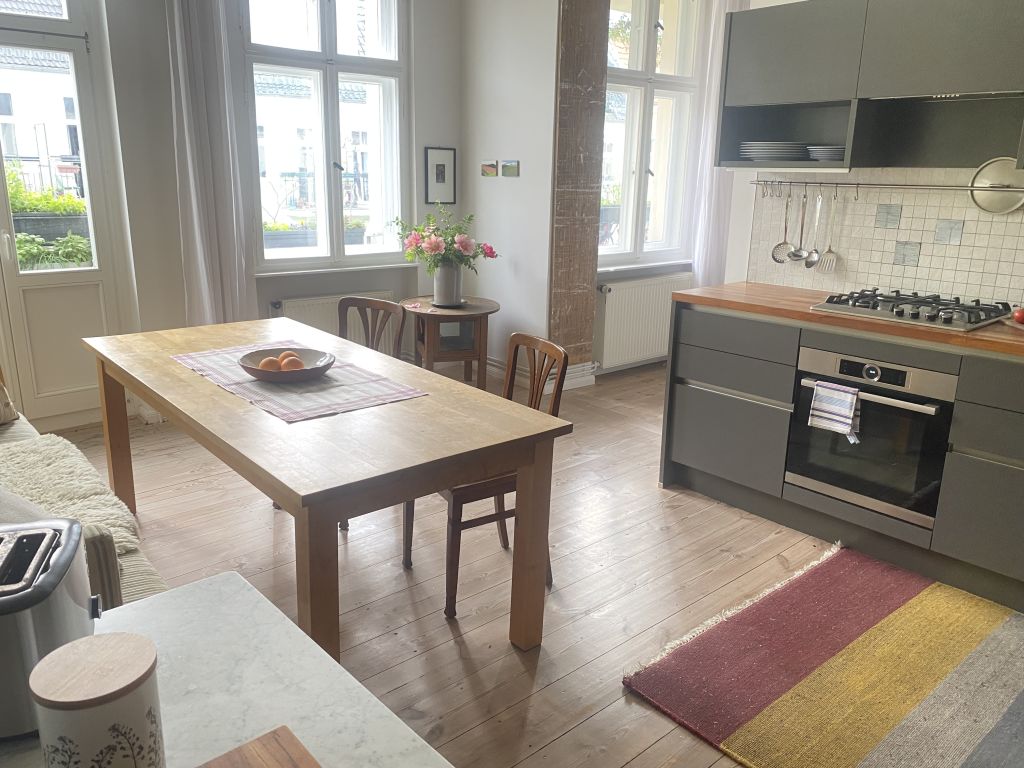 Rent 1 room apartment Berlin | Entire place | Berlin | Wunderschöne, sonnige Wohnung, zentral und in Parknähe | Hominext