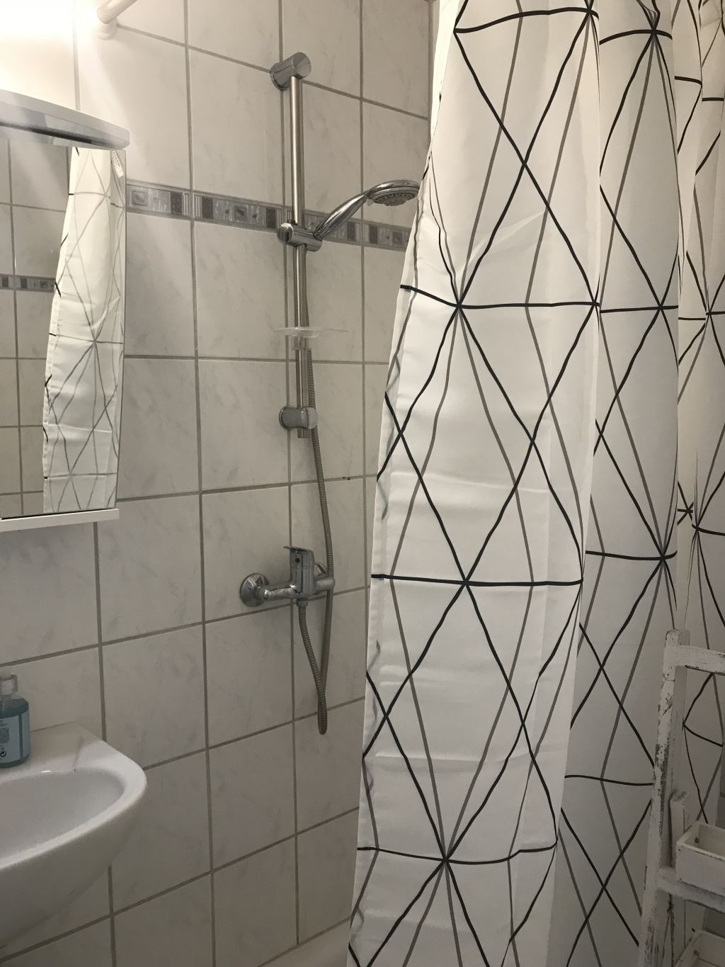 Rent 1 room apartment Bremen | Entire place | Bremen | Stylische 1-Zimmer Dachgeschosswohnung im Fesenfeld | Hominext