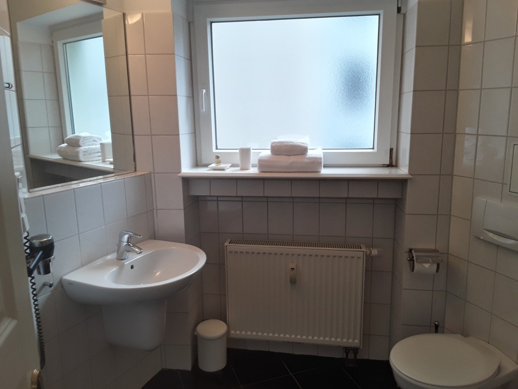 Rent 1 room apartment Frankfurt am Main | Entire place | Frankfurt am Main | Ruhiges Apartment zur Gartenseite | Hominext