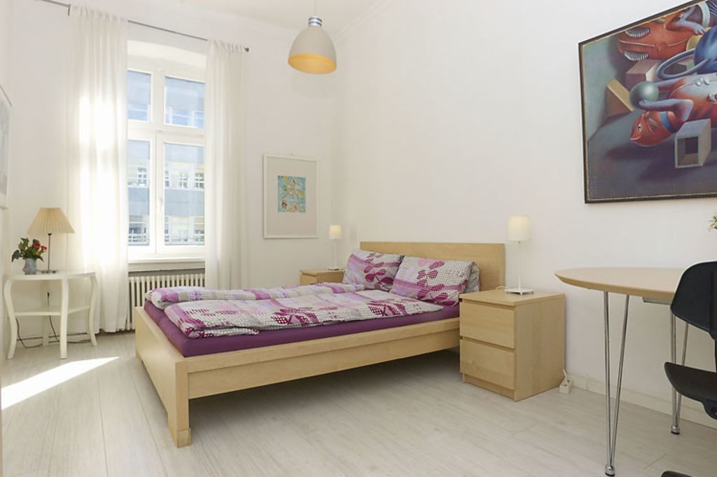 Miete 1 Zimmer Wohnung Berlin | Ganze Wohnung | Berlin | Galeriewohnung in Mitte | Hominext