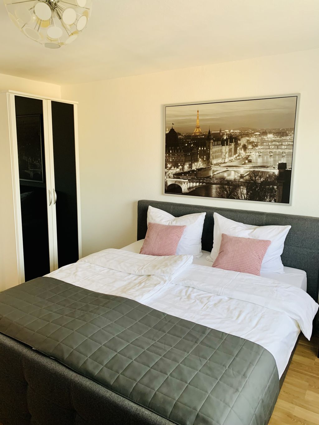 Miete 2 Zimmer Wohnung Karlsruhe | Ganze Wohnung | Karlsruhe | MILA Appartement | Hominext