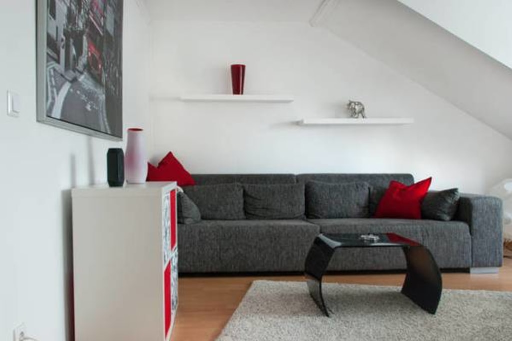 Rent 1 room apartment Frechen | Entire place | Frechen | Zentral und gemütlich in Frechen-Königsdorf | Hominext