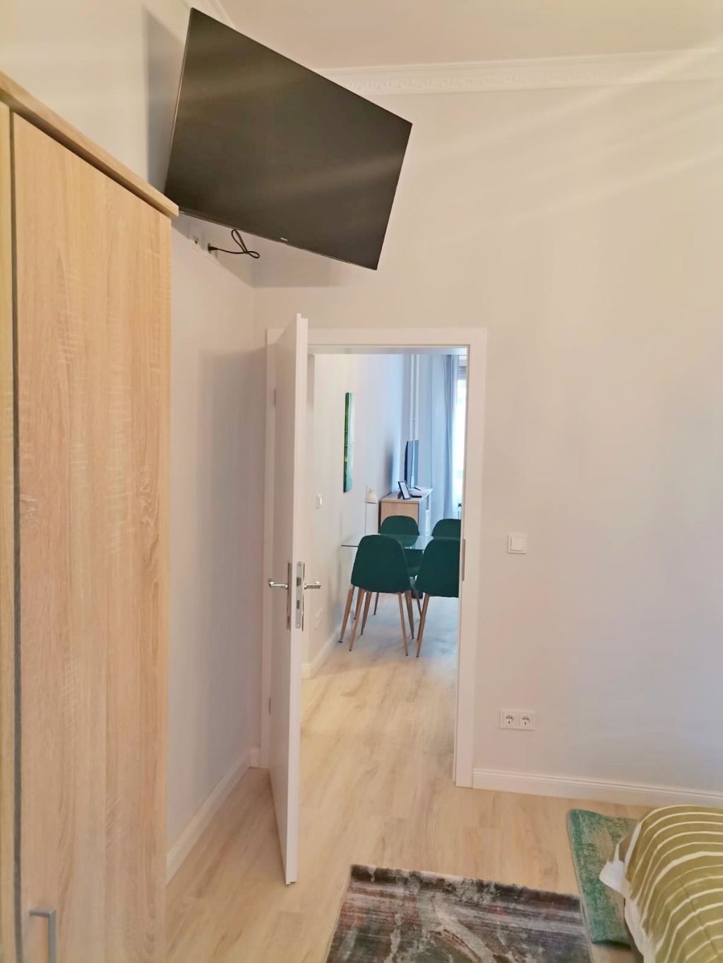 Rent 1 room apartment Frankfurt am Main | Entire place | Frankfurt am Main | Komplett renovierte Wohnung in bester Lage | Hominext