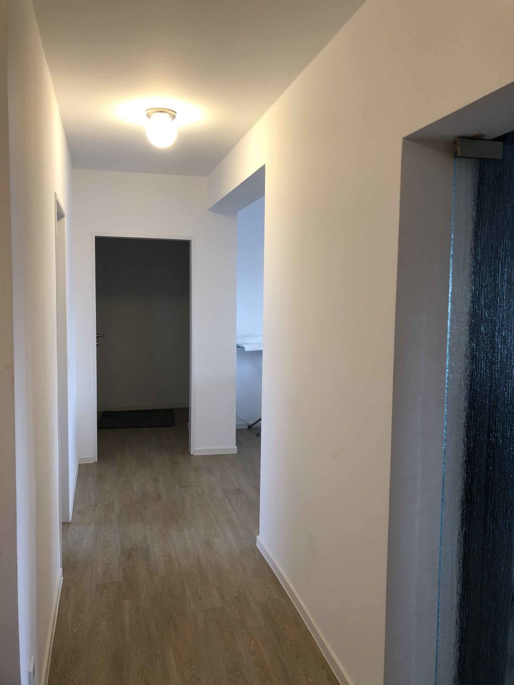 Rent 4 rooms apartment Frankfurt am Main | Studio | Frankfurt am Main | Private Room in Sachsenhausen, Frankfurt | Hominext