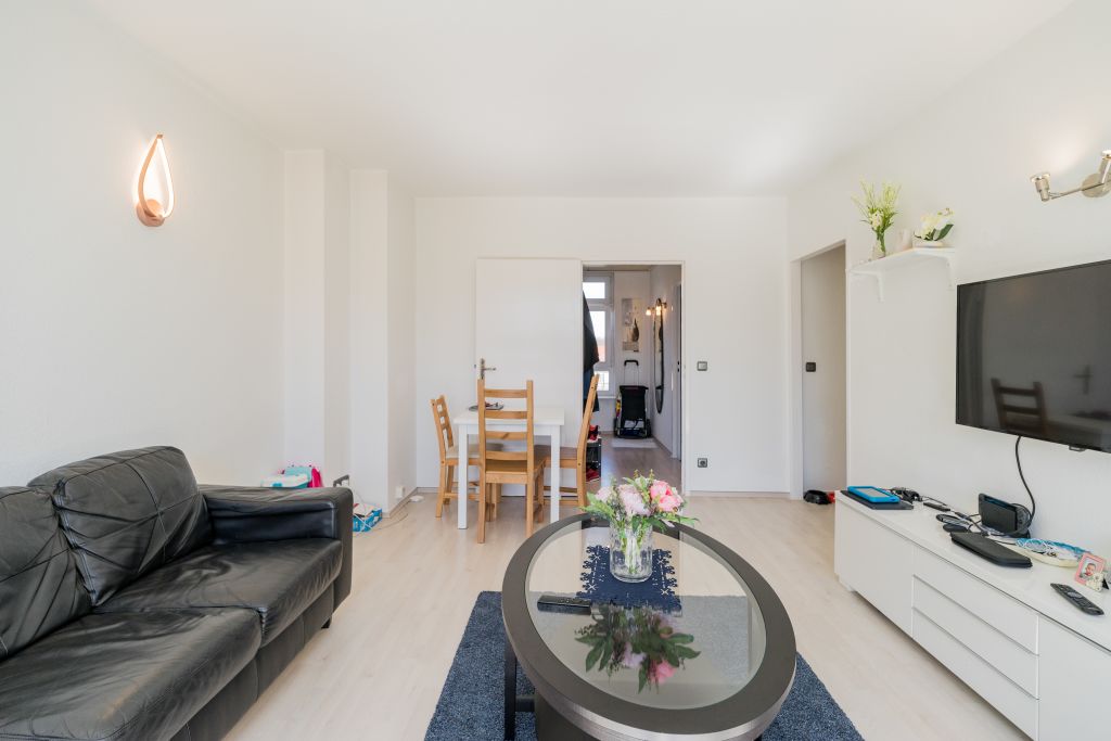 Miete 1 Zimmer Wohnung Berlin | Ganze Wohnung | Berlin | Schöne moderne Wohnung mit Balkon in der Nähe von Schloss Charlottenburg | Hominext