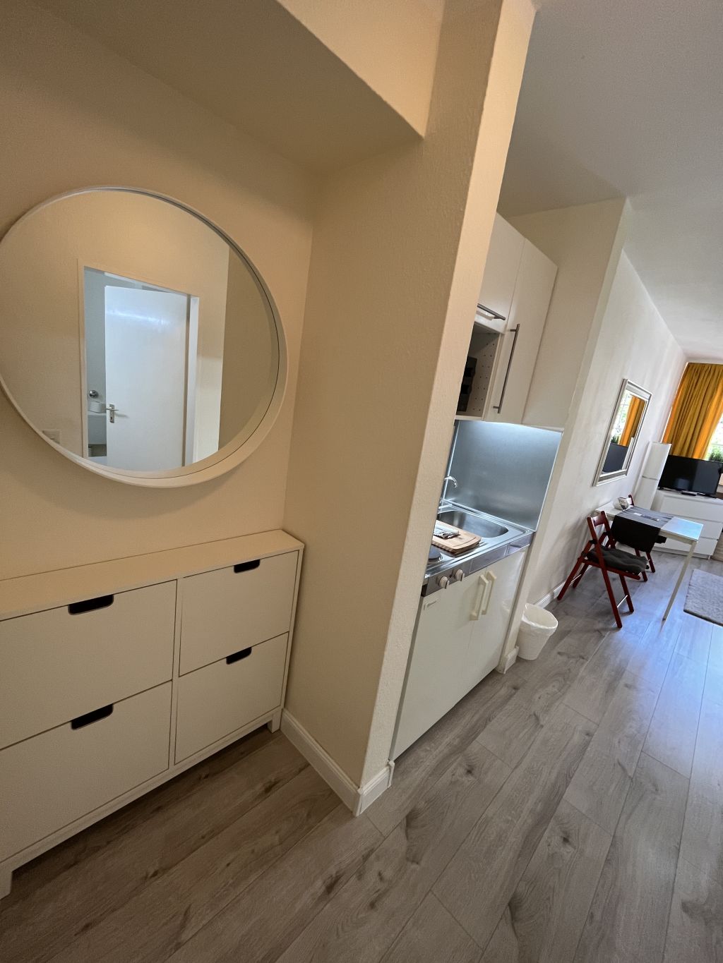 Miete 1 Zimmer Wohnung Düsseldorf | Ganze Wohnung | Düsseldorf | Helles, gemütliches Apartment im Zentrum von Düsseldorf | Hominext