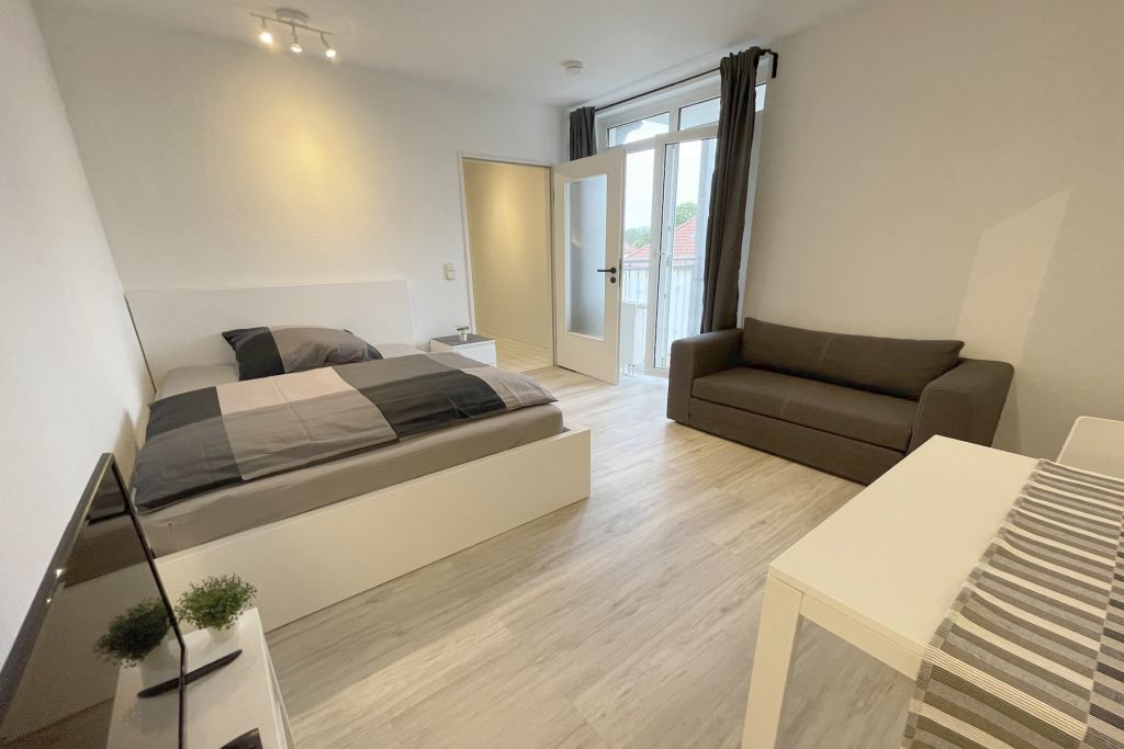 Rent 1 room apartment Magdeburg | Entire place | Magdeburg | Schöne 1 Zimmer Wohnung in Magdeburg mit Balkon nahe Klinikum | Hominext