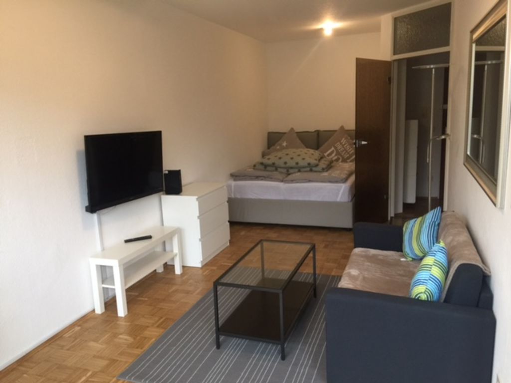 Miete 1 Zimmer Wohnung Köln | Ganze Wohnung | Köln | Zentrales Appartement inkl. Stellplatz | Hominext