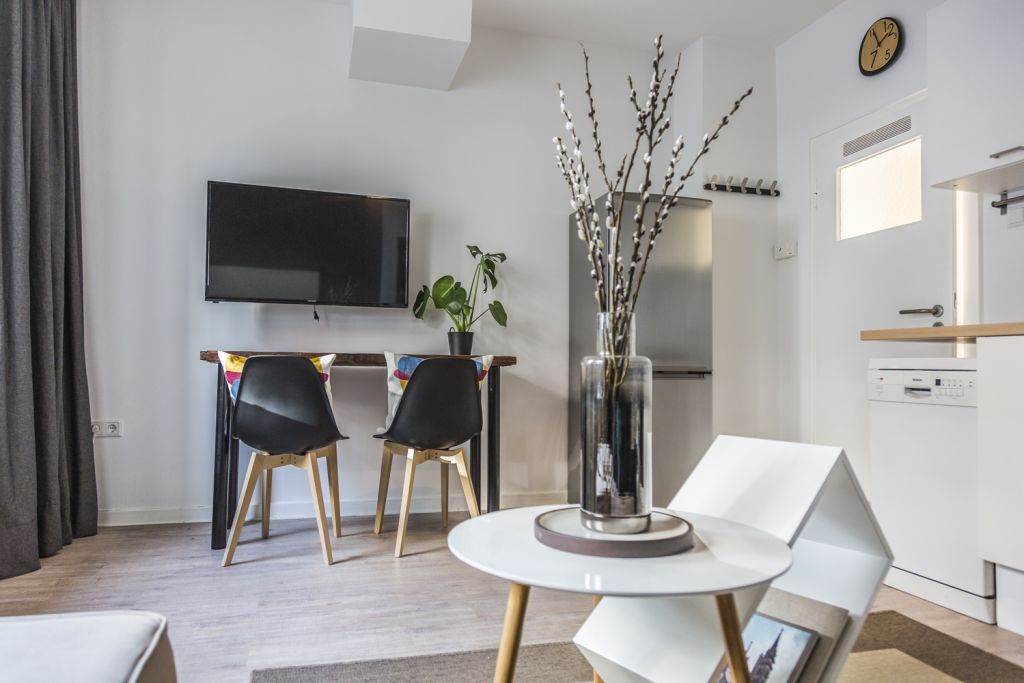 Rent 1 room apartment Düsseldorf | Entire place | Düsseldorf | Moderne 2-Zimmer-Wohnung im Medienhafen | Hominext