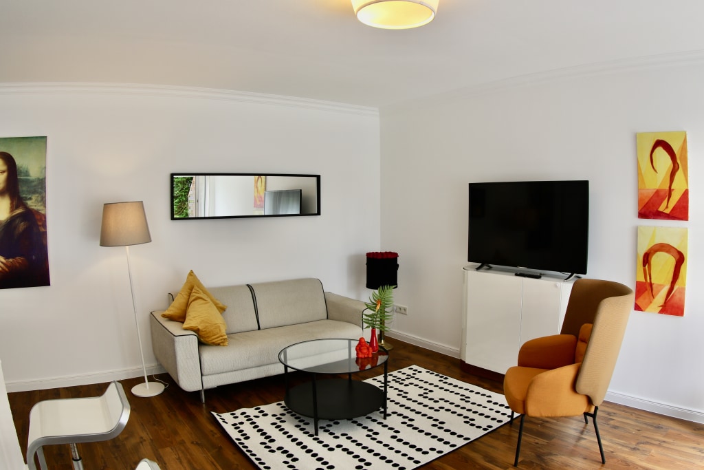 Miete 1 Zimmer Wohnung Neuss | Ganze Wohnung | Neuss | Düsseldorf/Neuss: Alleinstehender Bungalow am Park für max. 3 Personen | Hominext