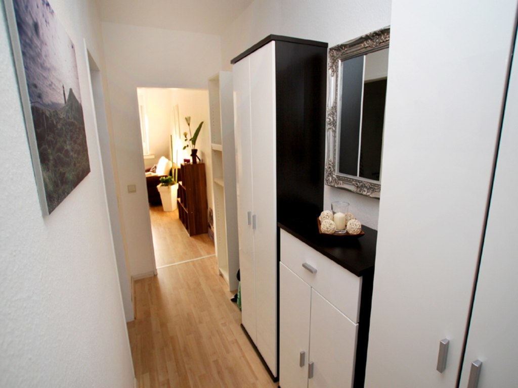 Miete 1 Zimmer Wohnung Düsseldorf | Ganze Wohnung | Düsseldorf | Zentrale Lage nähe Kö und Fürstenplatz, ruhig und sonnig, fußläufig zur Königsallee und Altstadt | Hominext