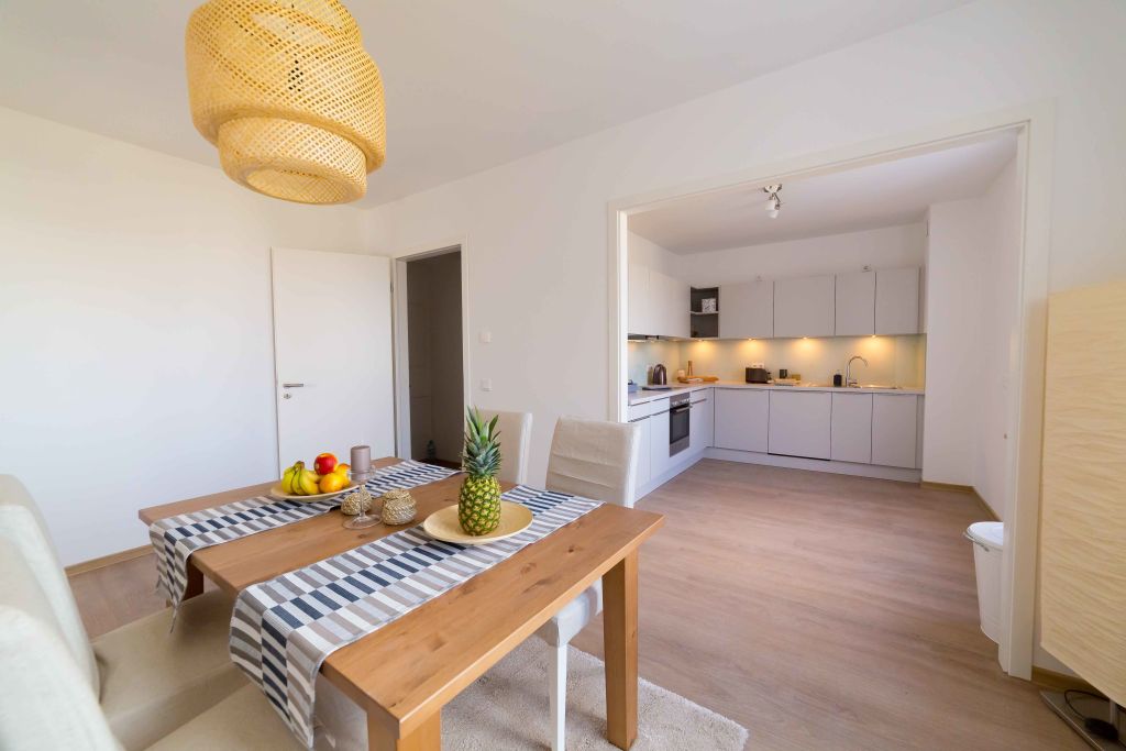 Rent 4 rooms apartment Berlin | Studio | Berlin | Sehr helles Privatzimmer in einer Coliving-Wohnung | Hominext