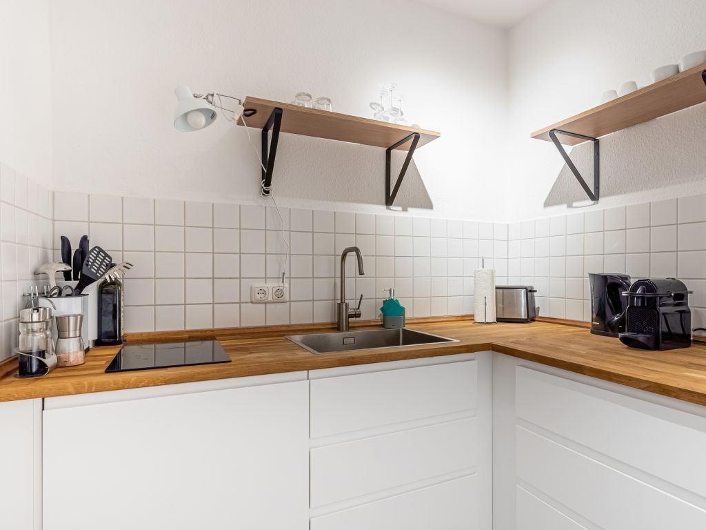 Miete 1 Zimmer Wohnung Magdeburg | Ganze Wohnung | Magdeburg | Magdeburg Breiter Weg Suite mit Balkon | Hominext