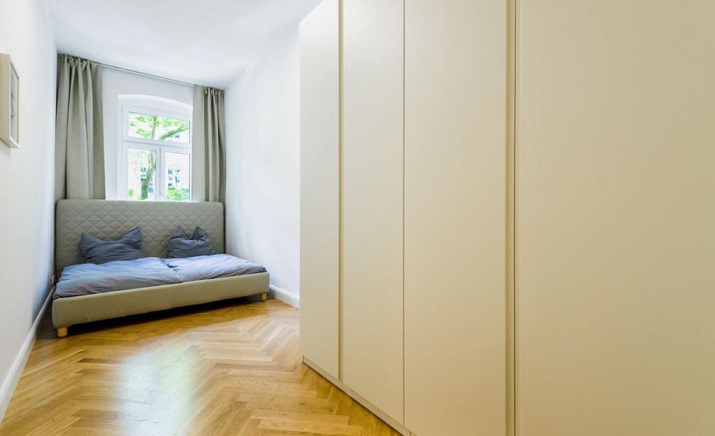 Rent 1 room apartment Berlin | Entire place | Berlin | Frisch saniertes und vollständig neu möbliertes Apartment am Zionskirchplatz! | Hominext