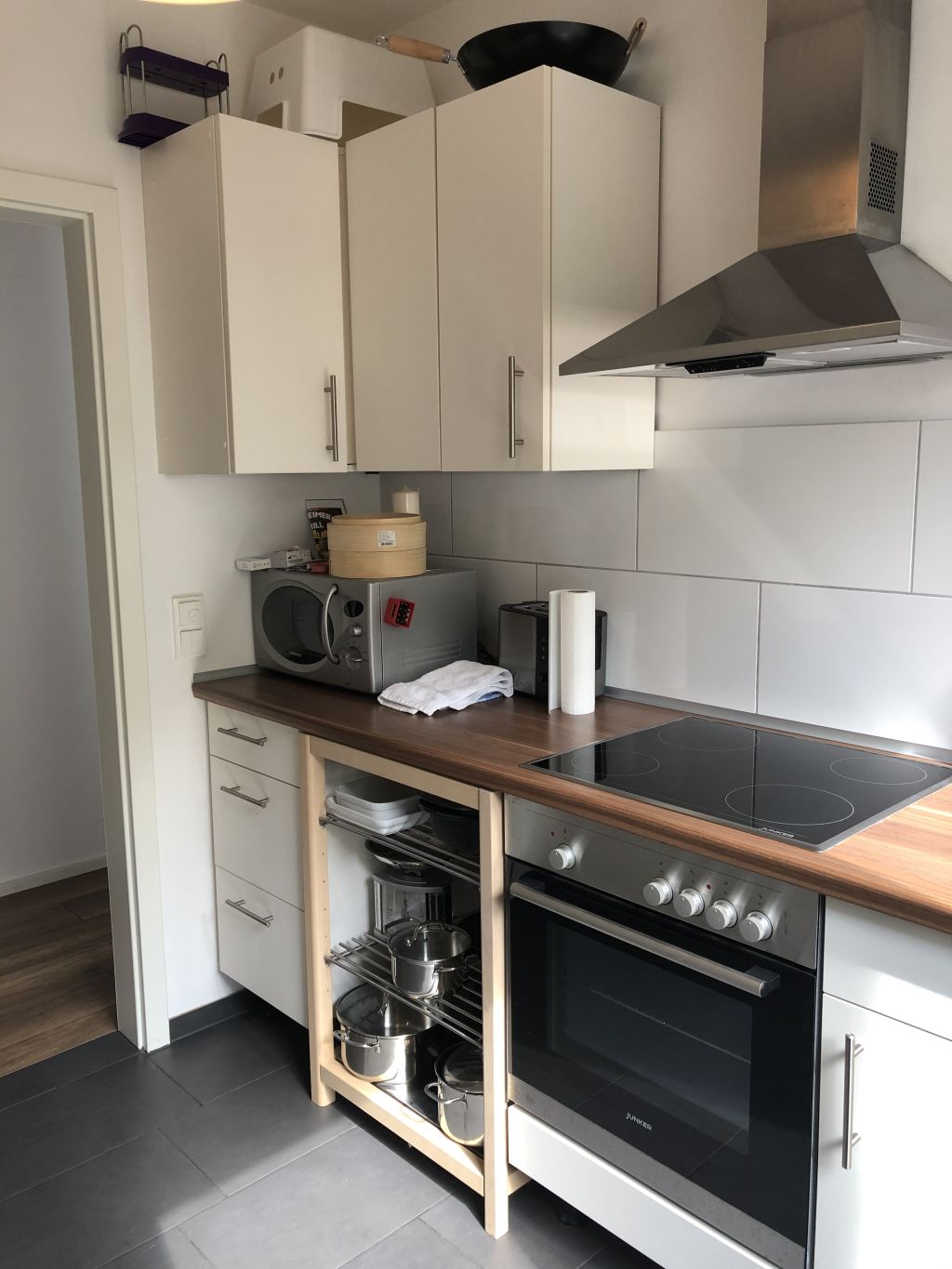 Rent 1 room apartment Pulheim | Entire place | Pulheim | Moderne 2 Zimmer, Küche, Bad, Wohnung | Hominext