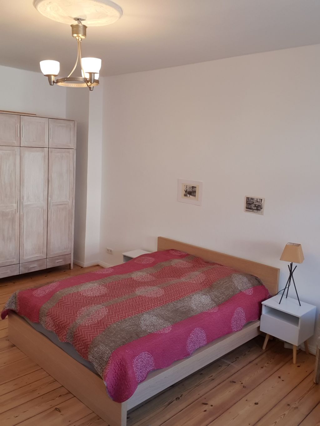 Rent 2 rooms apartment Berlin | Entire place | Berlin | 'Madita' - große Altbau-Wohnung mit 2 Schlafzimmern im schönen Wedding | Hominext