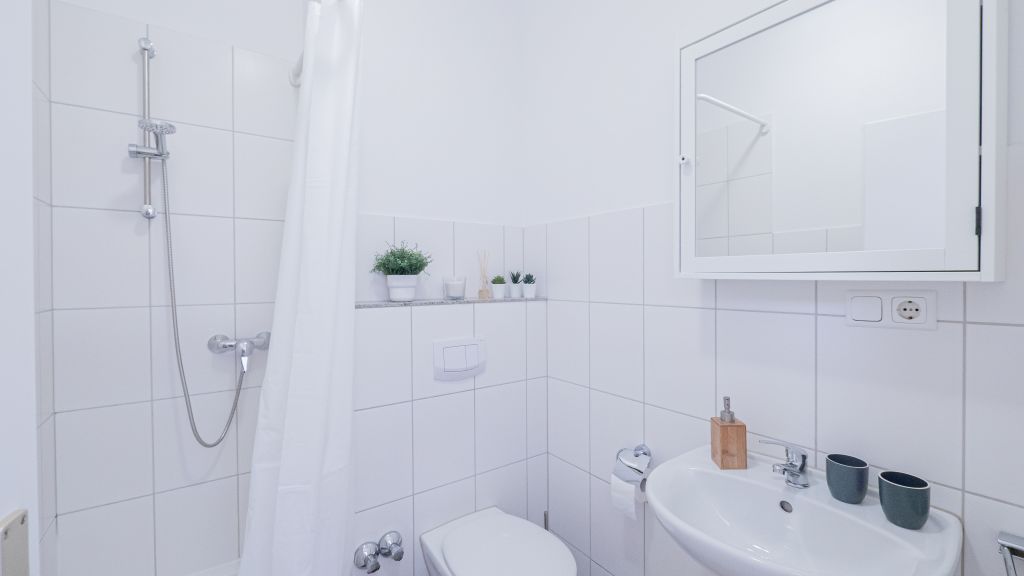 Rent 1 room apartment Aachen | Entire place | Aachen | Möblierte Wohnung am Hauptbahnhof | Hominext