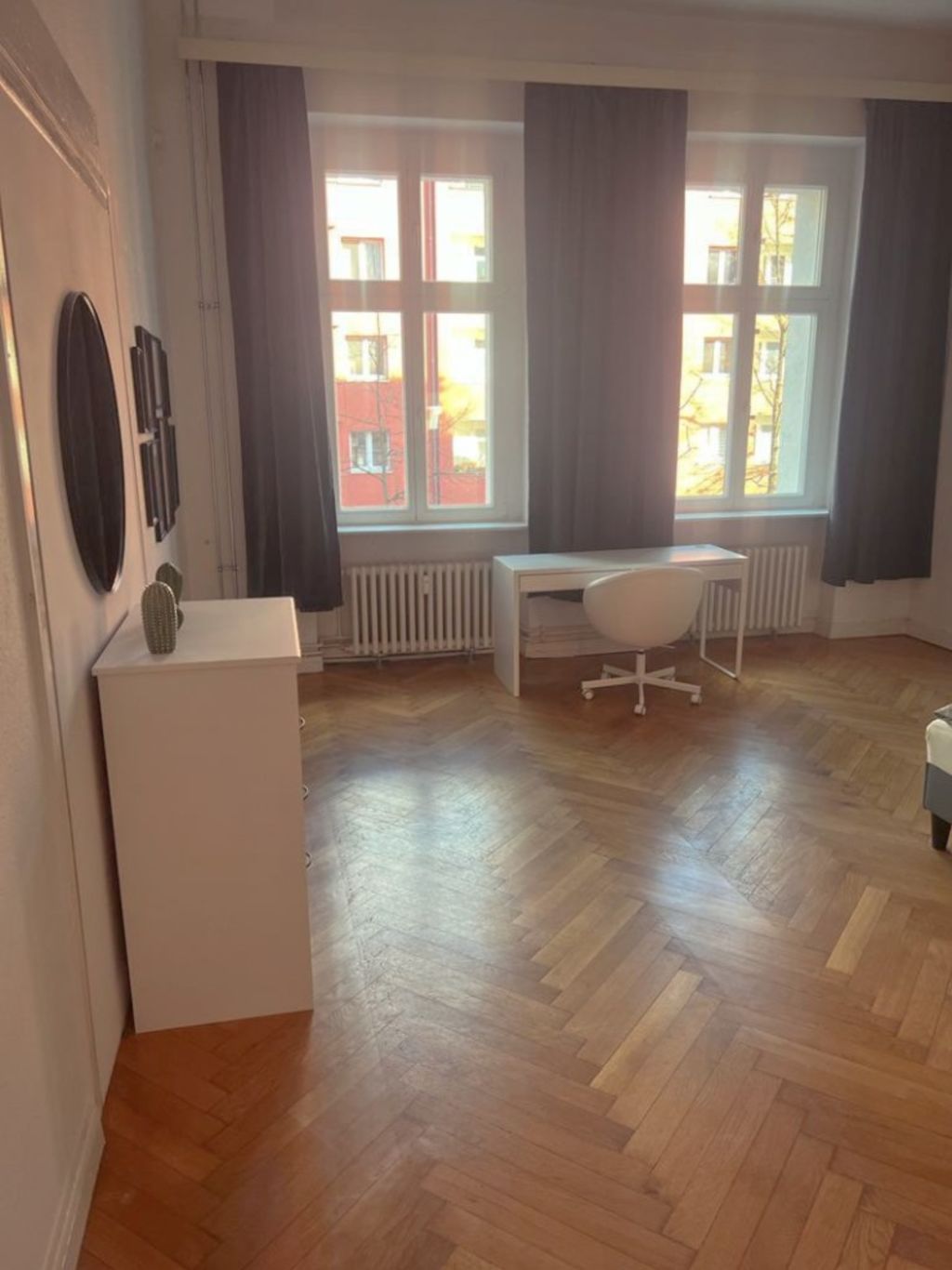 Rent 3 rooms apartment Berlin | Entire place | Berlin | 3 bedroom all inclusive furnished Charlottenburg room super close to Ku’damm!! | Hominext