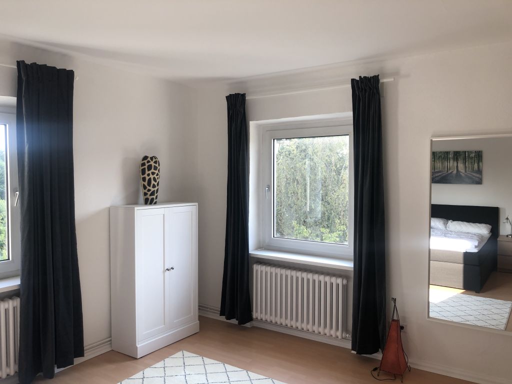 Rent 2 rooms apartment Berlin | Entire place | Berlin | Ruhige Oase in begehrtester Lage mit hervorragenden Verkehrsanbindungen | Hominext